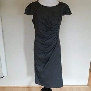 Anthropologie flattering grey capsleeve dress